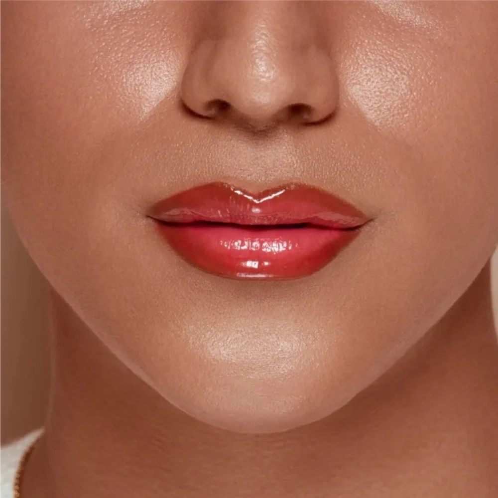 ALAMAR COSMETICS Plumpling Lip Water in Agua Ardiente